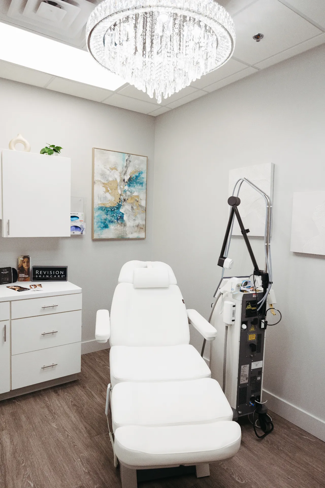 Room at Encompass Wellness & Aesthetics where patients receive BroadBand Light (BBL) Therapy.