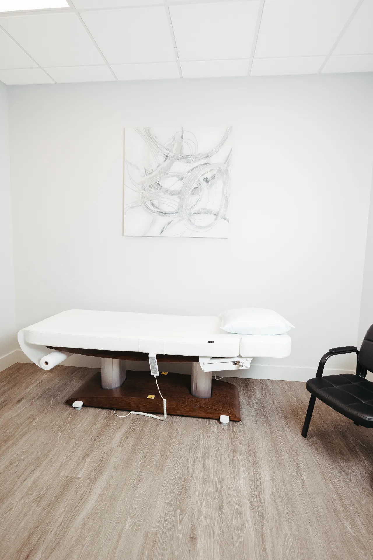 Encompass Wellness private room where O-Shot patients rest comfortably during their appointment