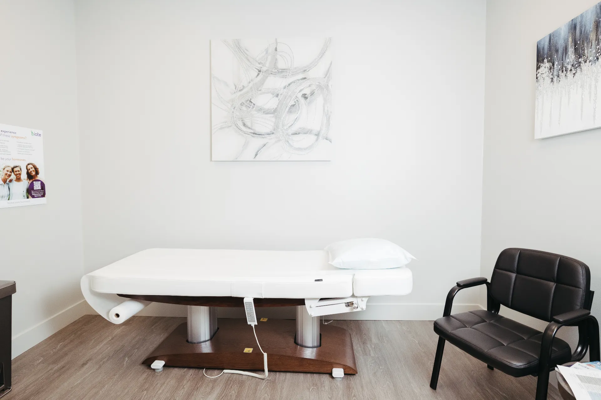 Encompass Wellness private room where O-Shot patients rest comfortably during their appointment