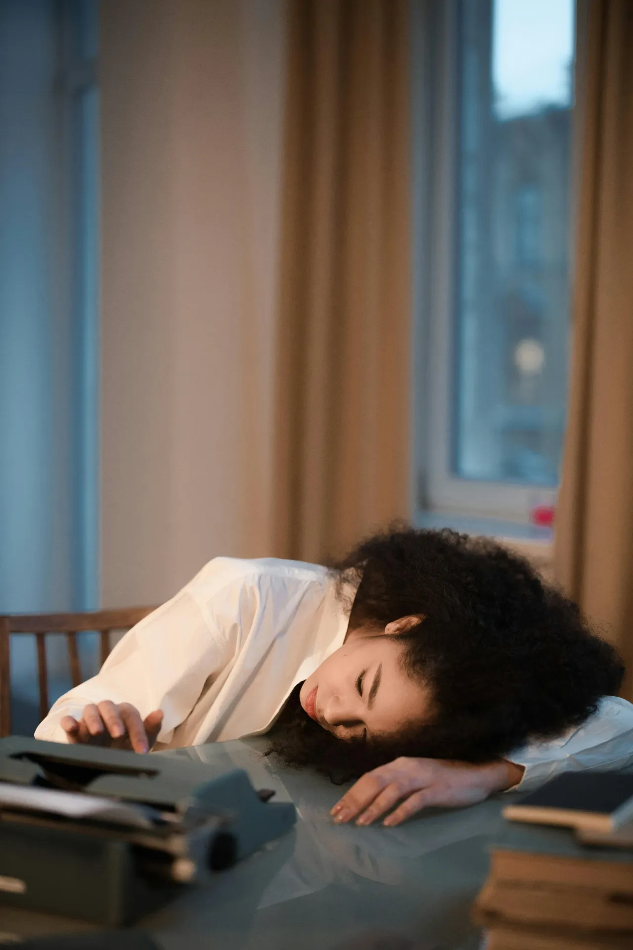 Woman appearing fatigued, reflecting hormone imbalance symptoms that hormone replacement therapy cream may address